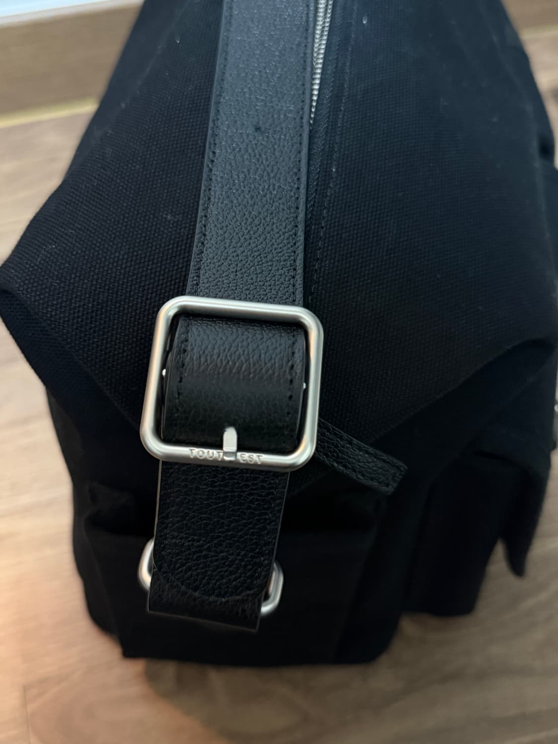 투티에 부트 호보백 블랙  상품이미지5