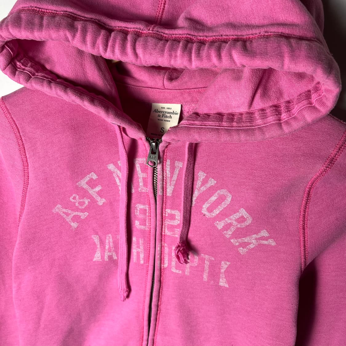 [A&F] 아베크롬비 핑크 후드집업 상품이미지2