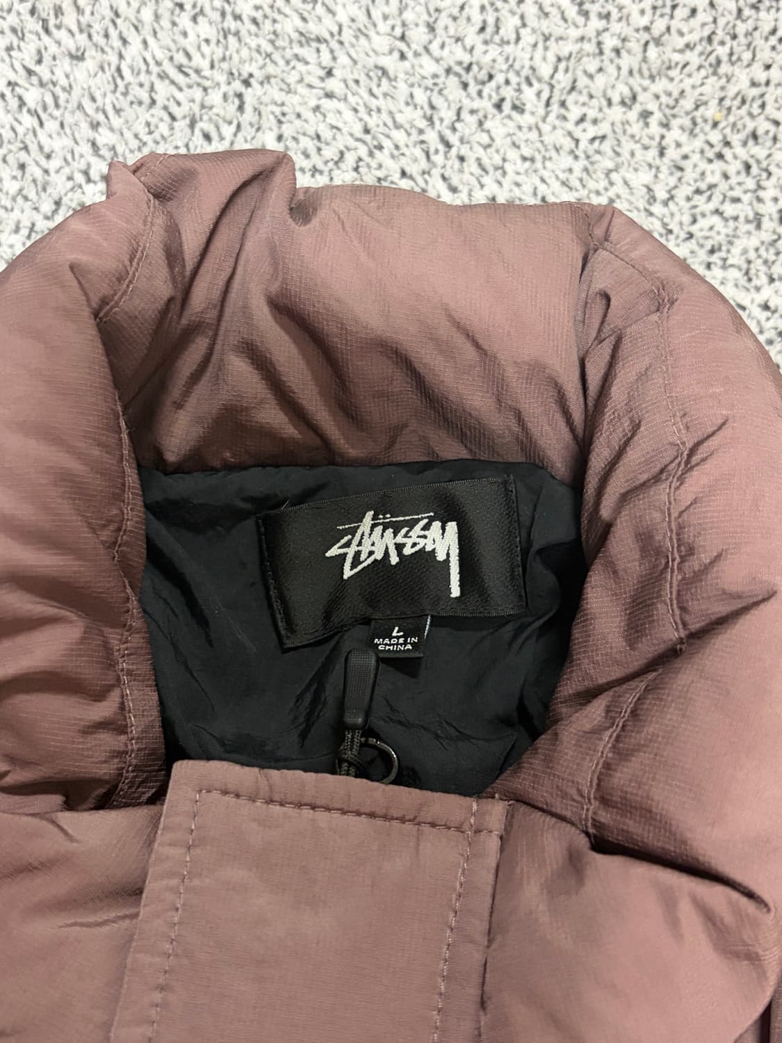 스투시 립스탑 다운 퍼퍼 자켓 로즈 22FW 상품이미지4