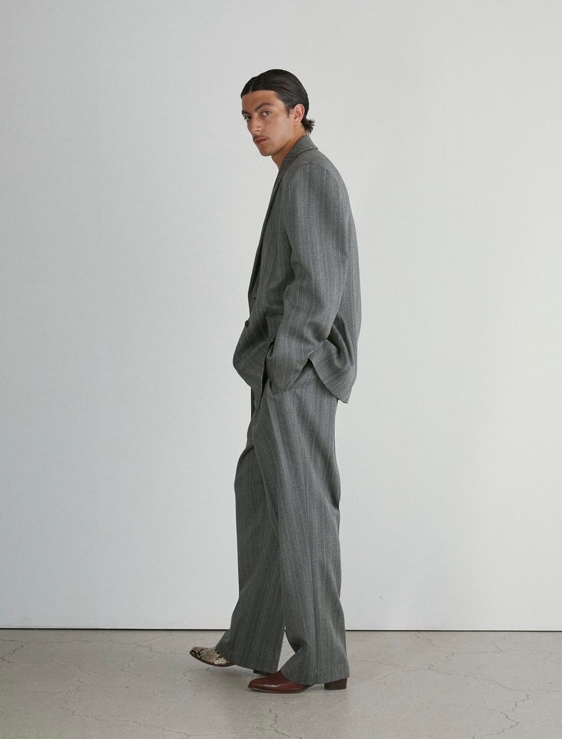 렉토 24FW 브로큰 헤링본 셋업 수트 상품이미지2