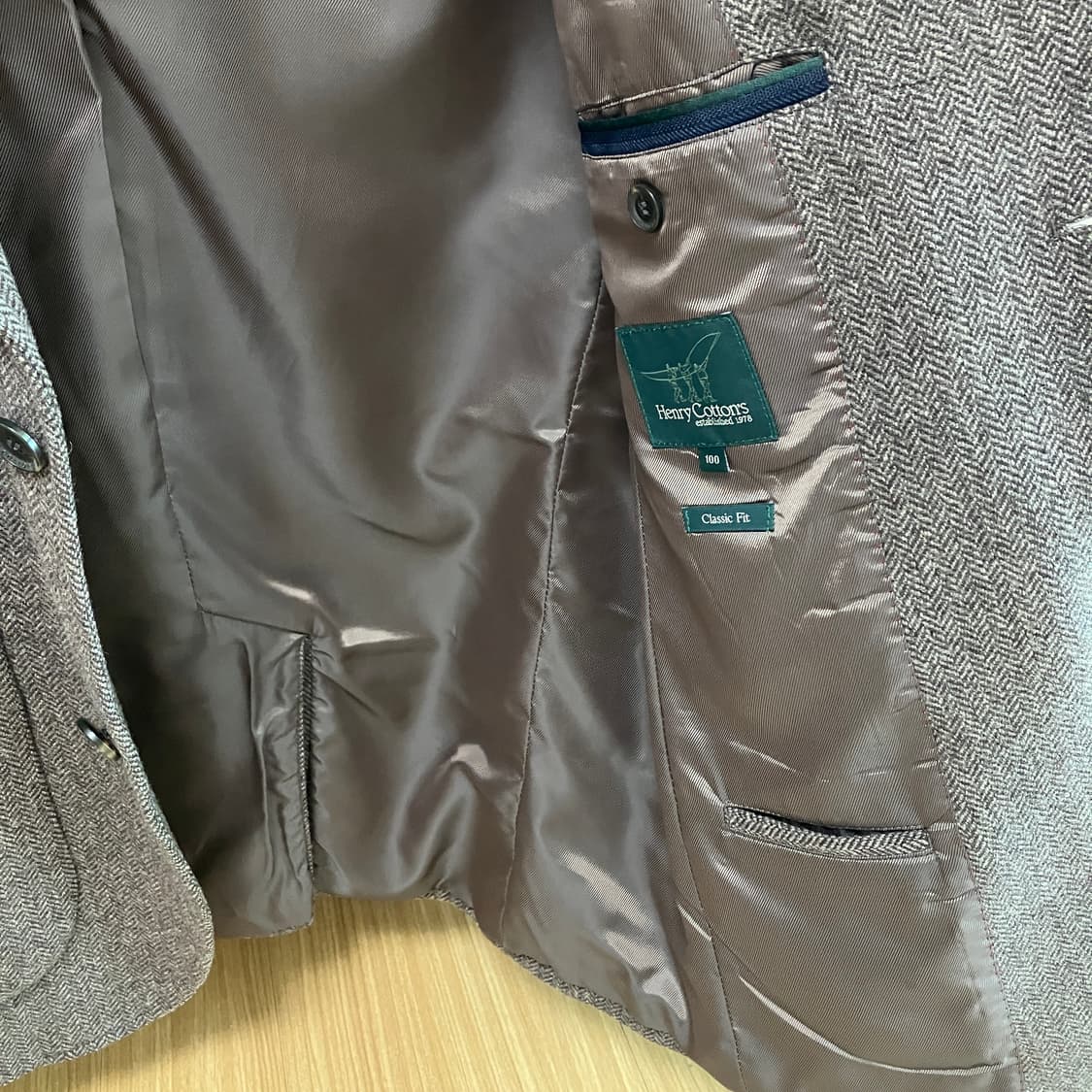 헨리코튼 클래식 헤링본 울 자켓 100 (옷이 작아져서 보냅니다) 상품이미지10