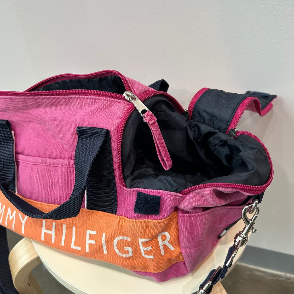 타미힐피거 핑크 미니 더플백 상품이미지4
