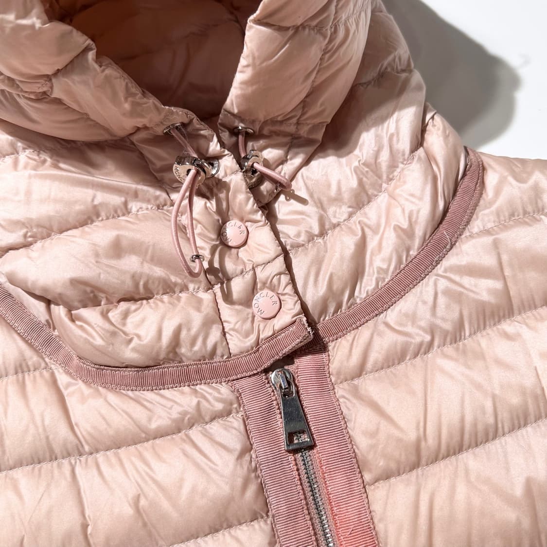 몽클레어 라이에 구스다운 경량패딩 자켓 상품이미지5