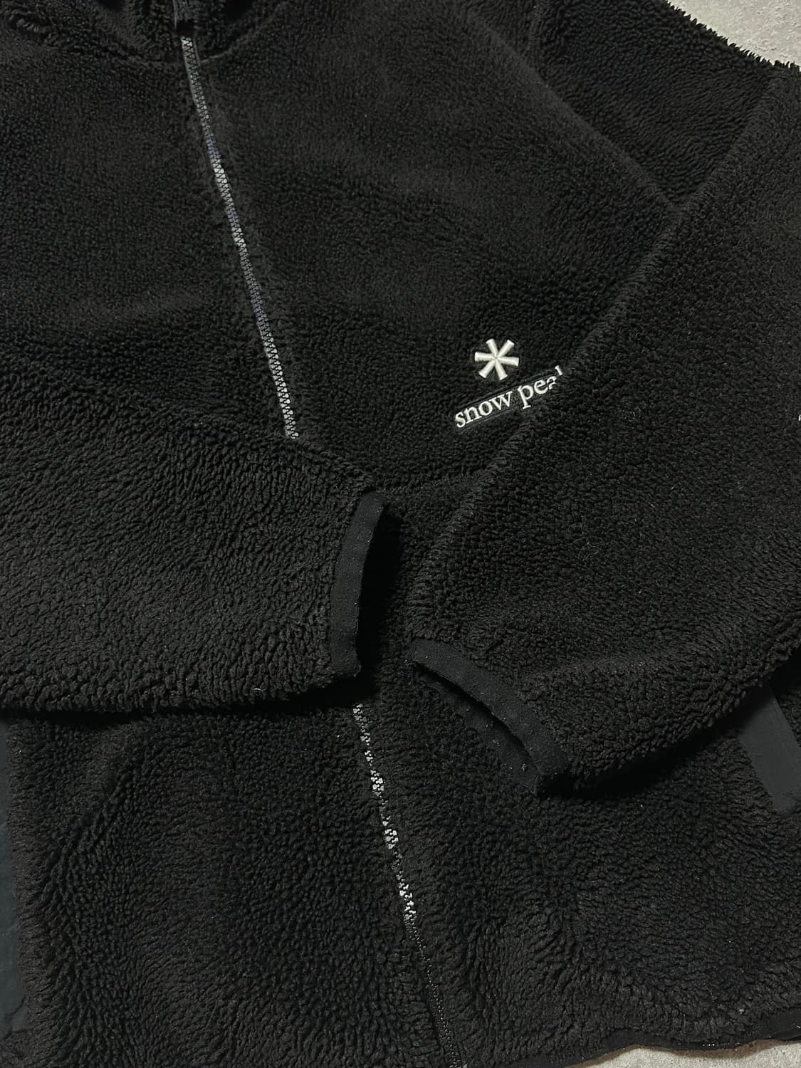스노우피크 스몰로고 블랙 후드 후리스 집업 상품이미지3