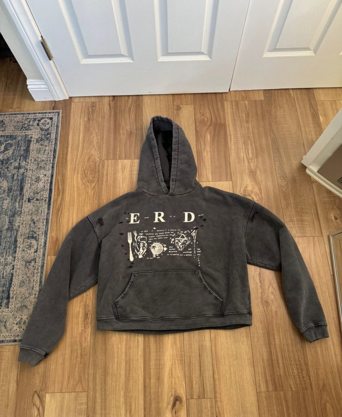 앙팡리쉬데프리메 마이 롤 인더 워 후드티  상품이미지6