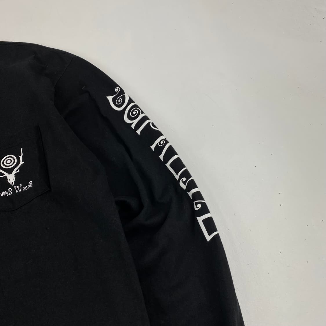 슈프림 X 남이서팔 포켓 블랙 롱 슬리브 (100) 상품이미지5