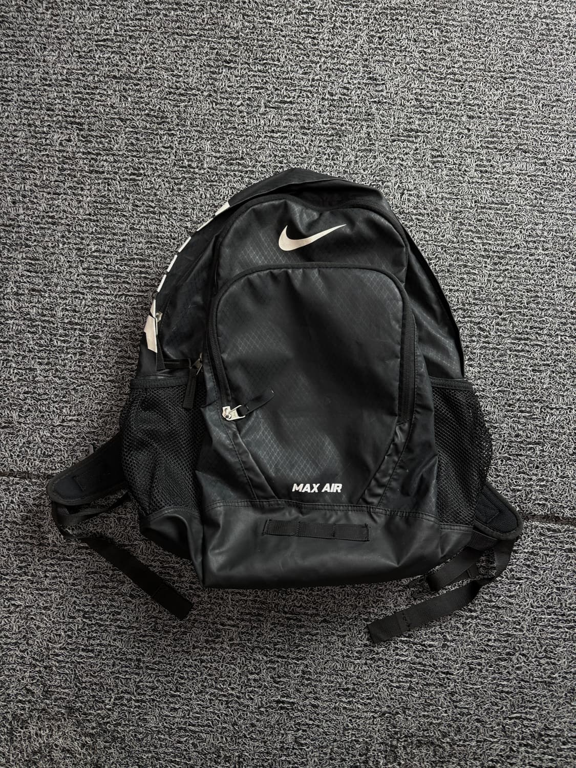 나이키 스우시 에어맥스 스포티 백팩 2679 상품이미지3