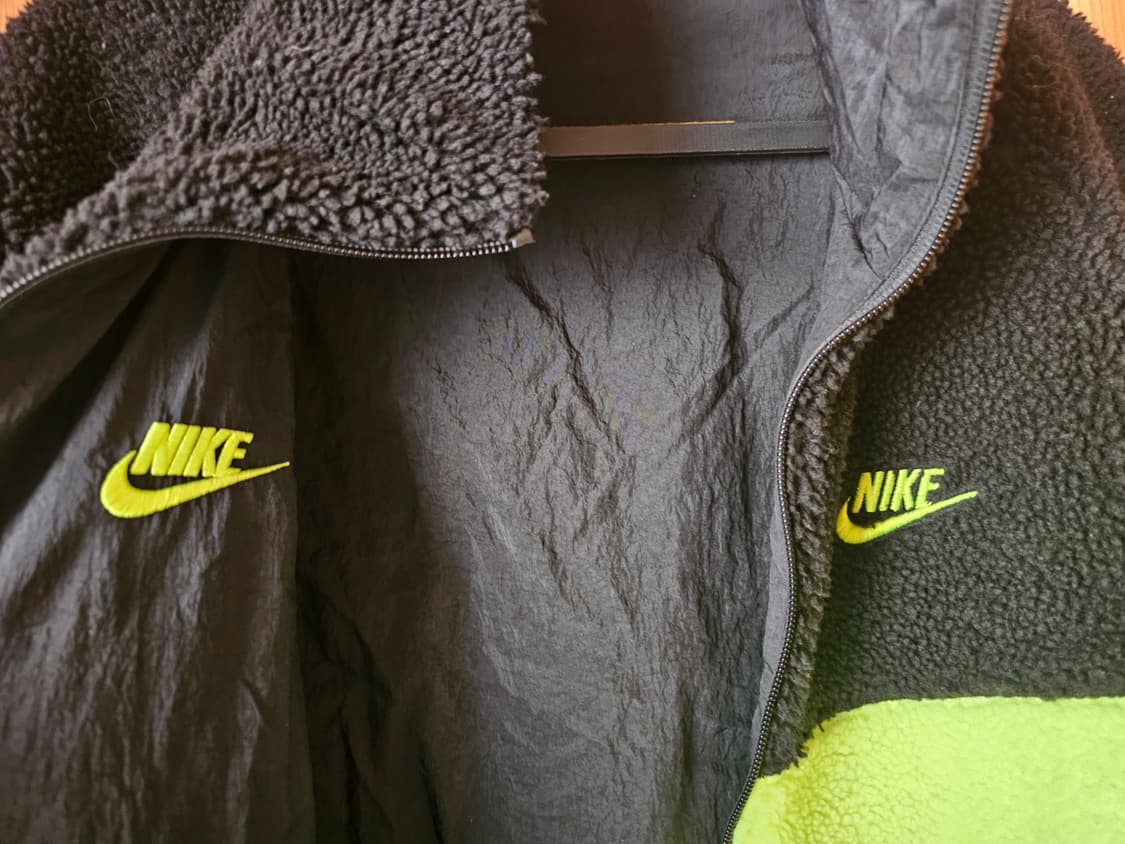 나이키 뽀글이 양면 플리스 자켓 상품이미지2