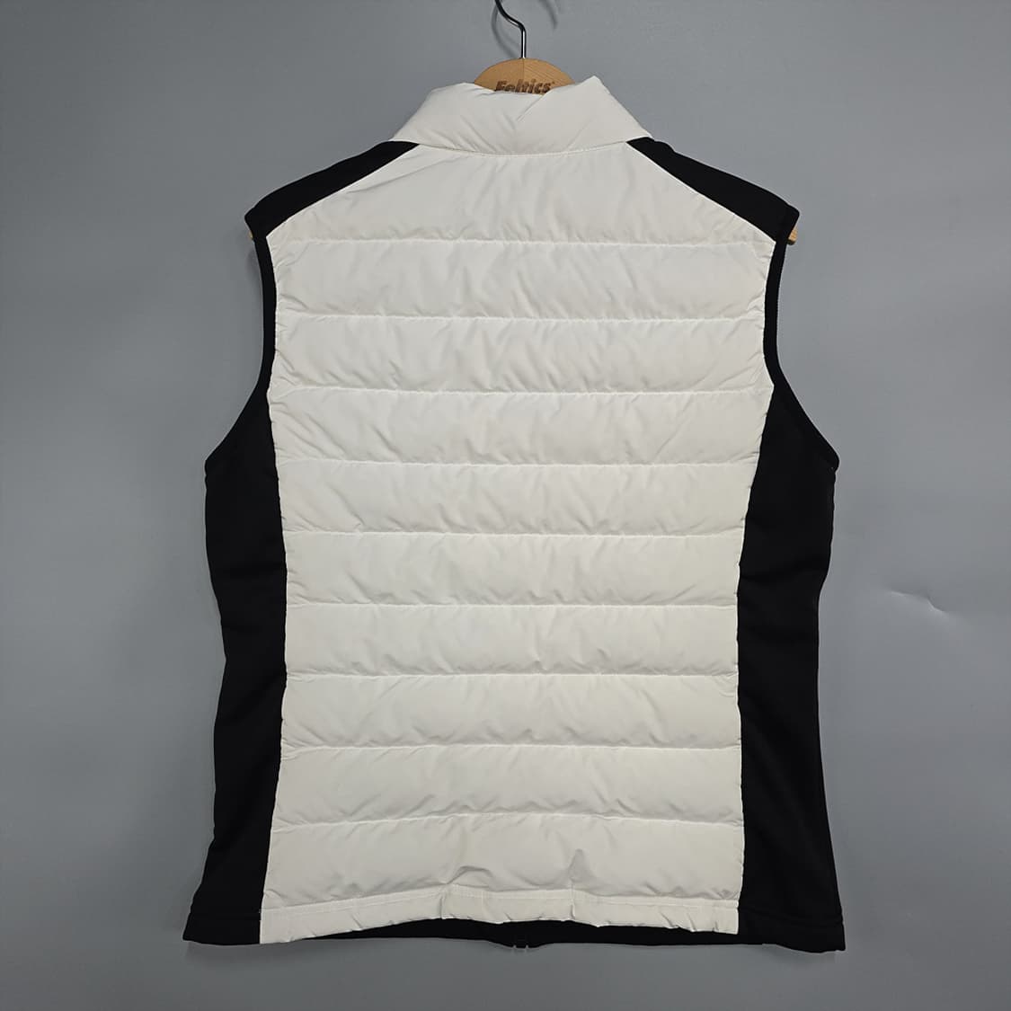 헤지스(HAZZYS) 골프 경량 패딩 베스트 100 상품이미지2