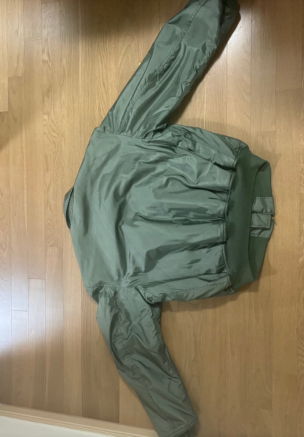 미군 오리지널 Ma-1 항공점퍼 상품이미지2
