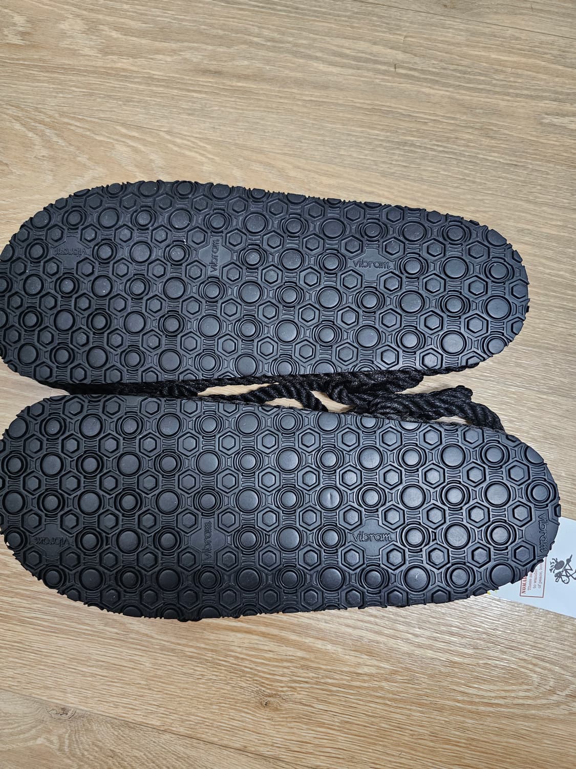 새상품 노마딕 비브람 남성 샌들 상품이미지3