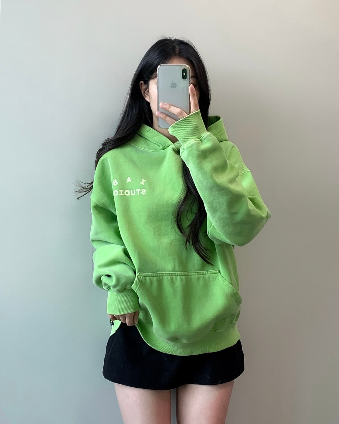 아이앱 스튜디오 후드티  상품이미지2