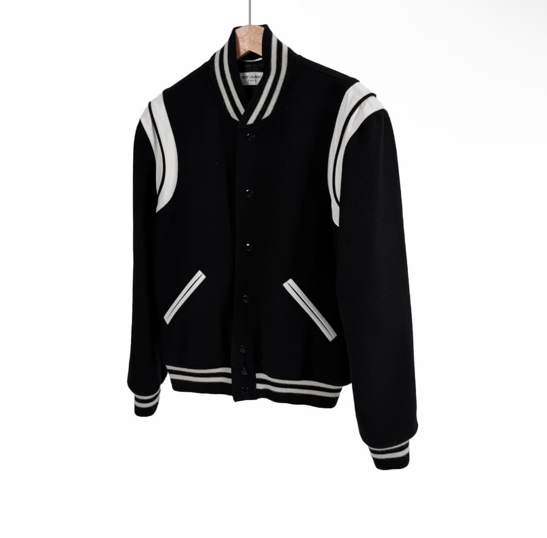 [52] 생로랑 남성 울 레더 클래식 테디 바시티 봄버 자켓 블랙 화이트 상품이미지2