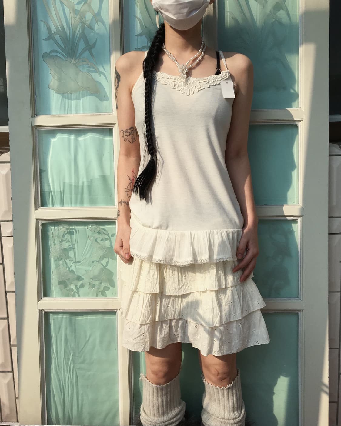 Trimming point frill sleeveless 상품이미지1