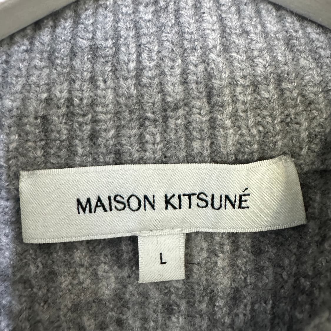 [실측여성L] 메종키츠네 반집업 니트 상품이미지2
