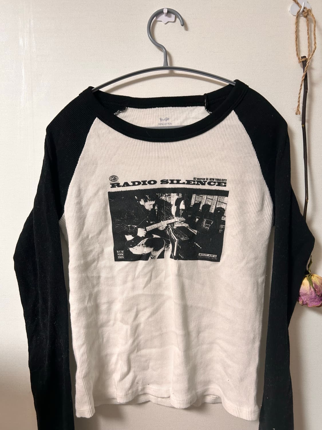 브랜디멜빌 슬림핏 긴팔티 상품이미지1