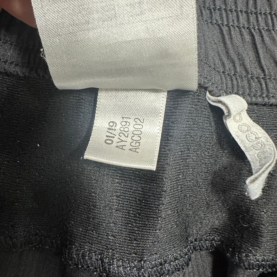 ✨ (바배) 아디다스 블랙 트레이닝 반바지  상품이미지5