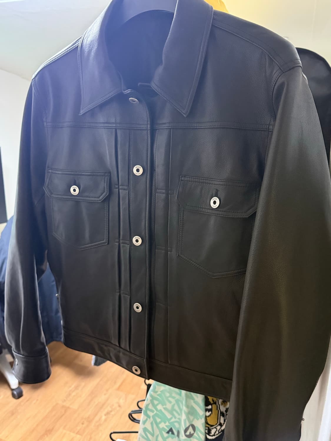 쿠어 고트 스킨 트러커 자켓 M 상품이미지2