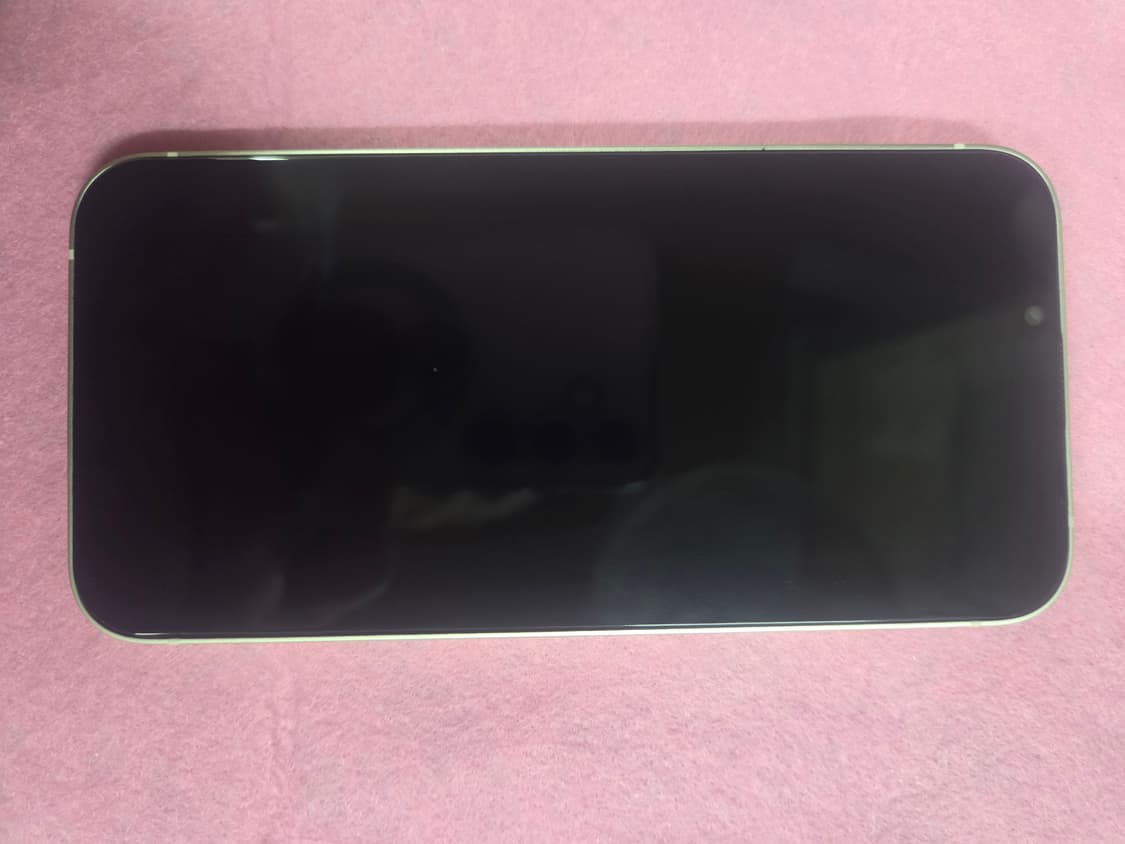 아이폰13 화이트 상품이미지3