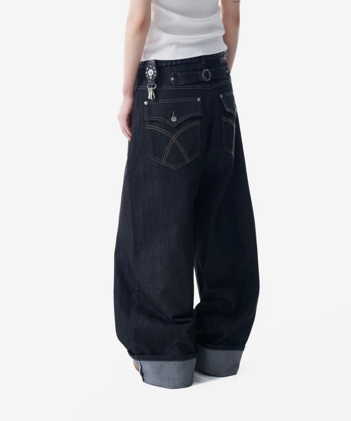 아캄 Cinch Back Denim Pants(Black) 상품이미지2