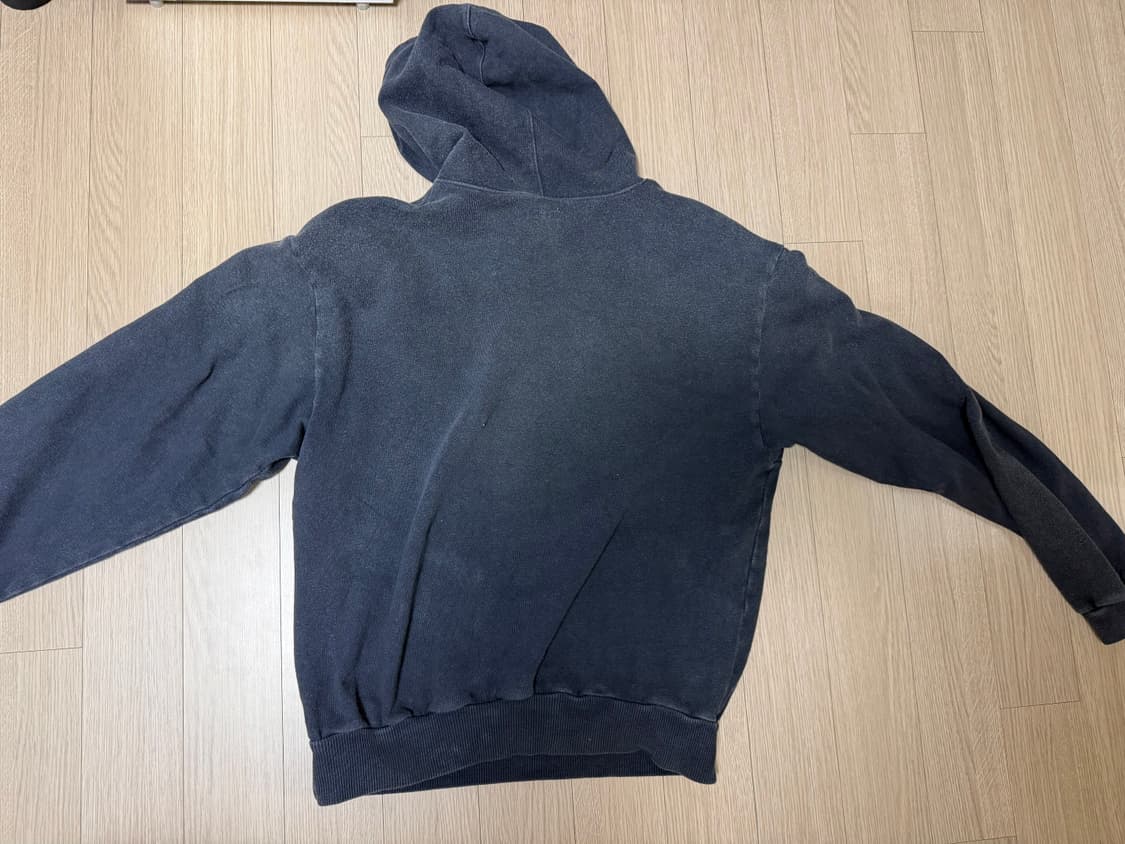 캐피탈 후드티 검정 2사이즈 상품이미지2