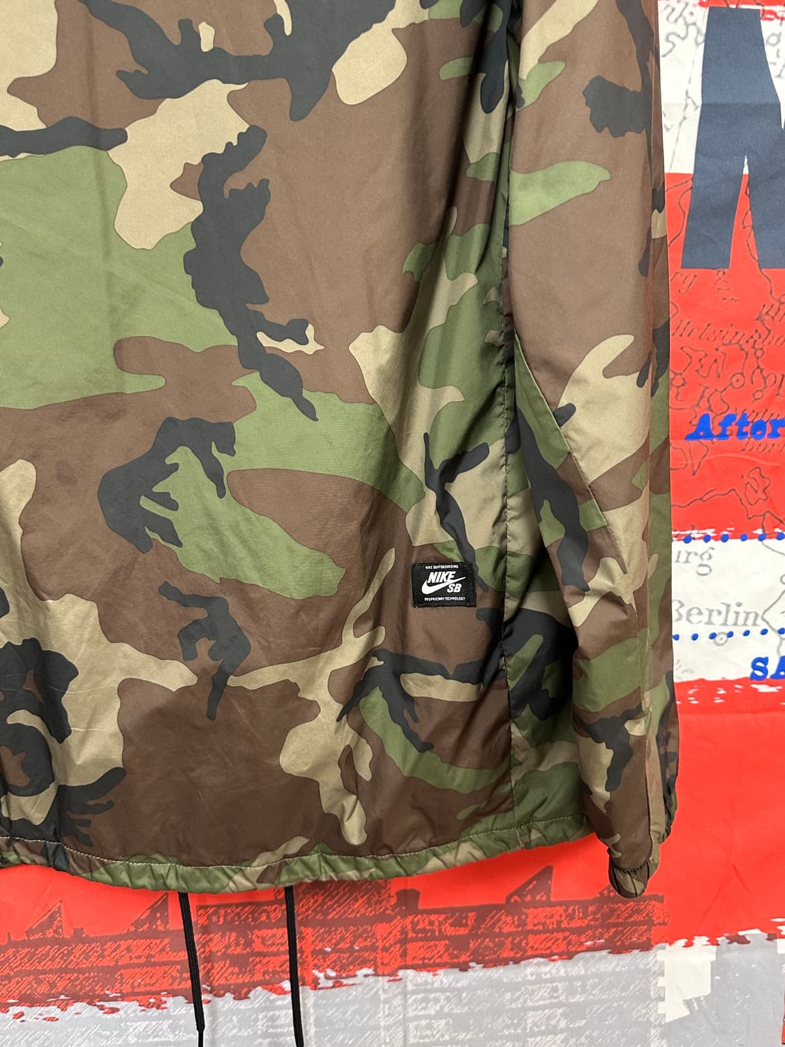 s급 나이키SB 카모 오버핏 바람막이 코치자켓 2XL110 상품이미지7