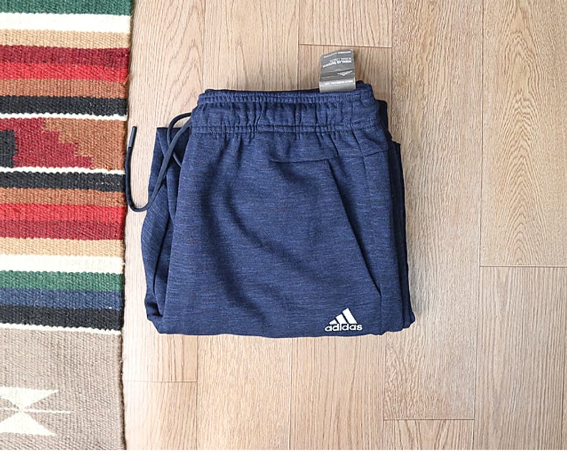 
일본판 ADIDAS 아디다스 레귤러 테이퍼드 조거 팬츠
 XL 상품이미지1