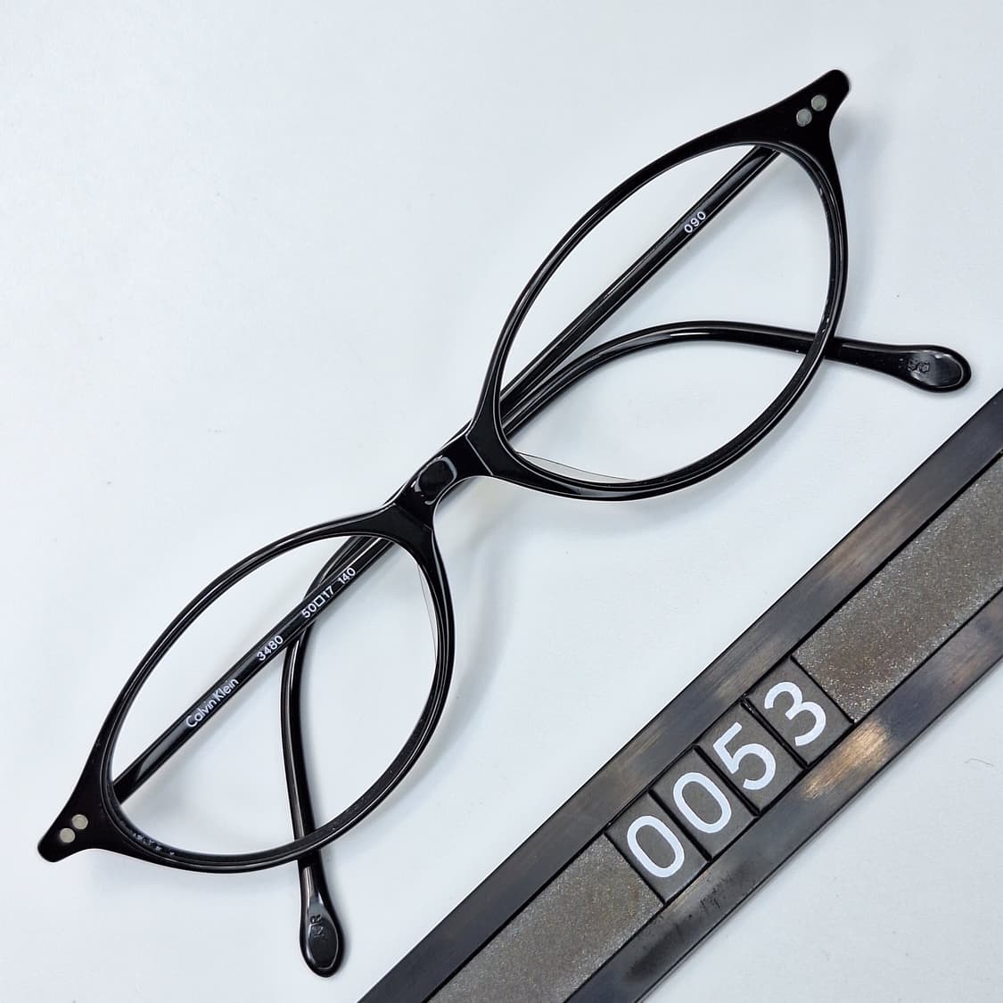 캘빈클라인 Calvin Klein 3480 블랙 오벌형 긱시크 뿔테 안경 상품이미지1