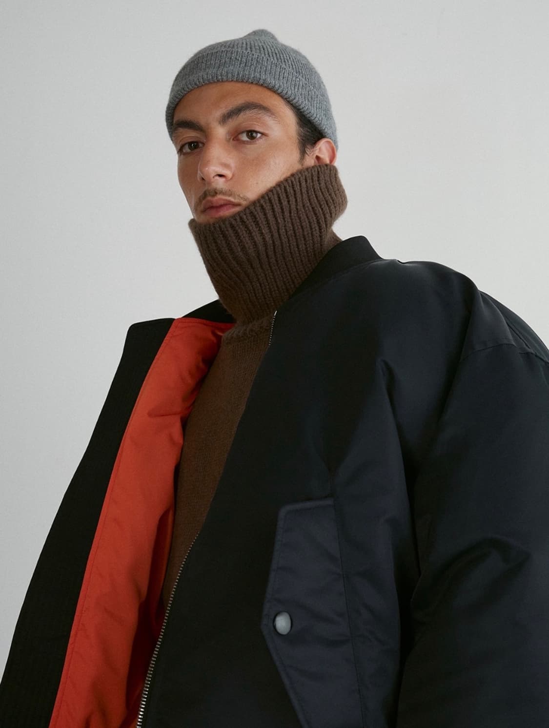 렉토 24F/W 오버핏 터틀넥 스웨터 니트 카키 브라운 상품이미지5