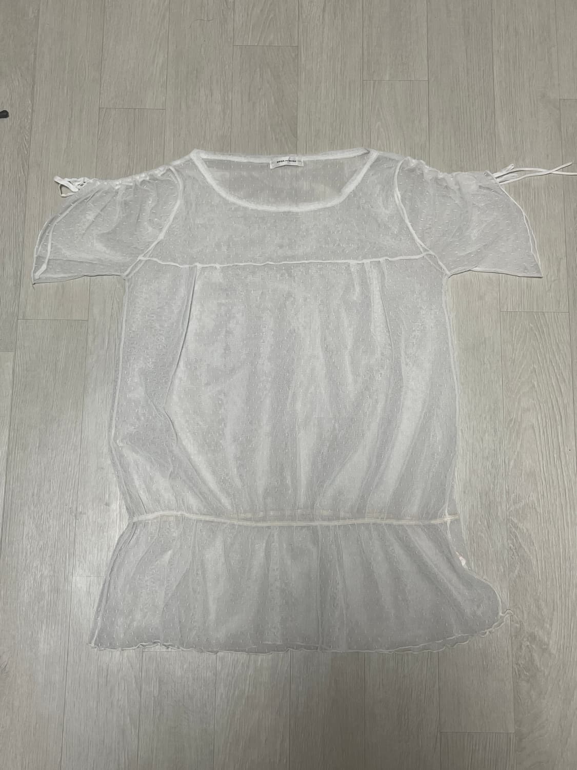 시스루 레이스 레이어드 티 상품이미지1