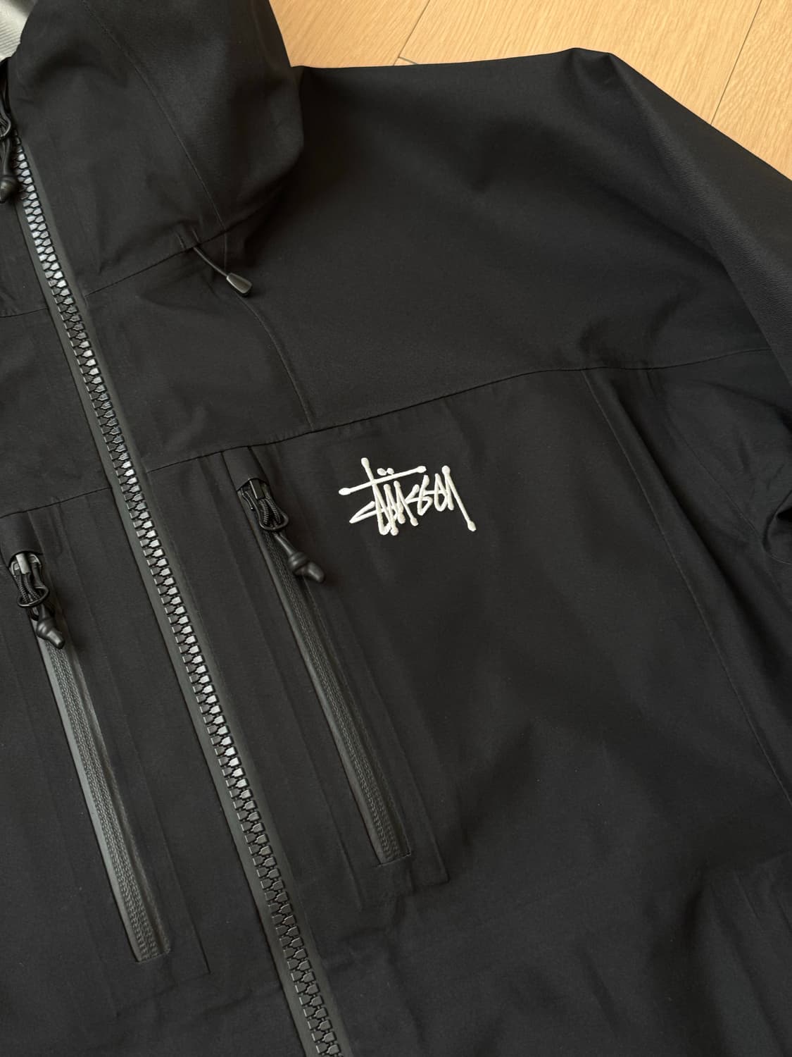 [S] 스투시 고어텍스 가이드 쉘 자켓 블랙 상품이미지4