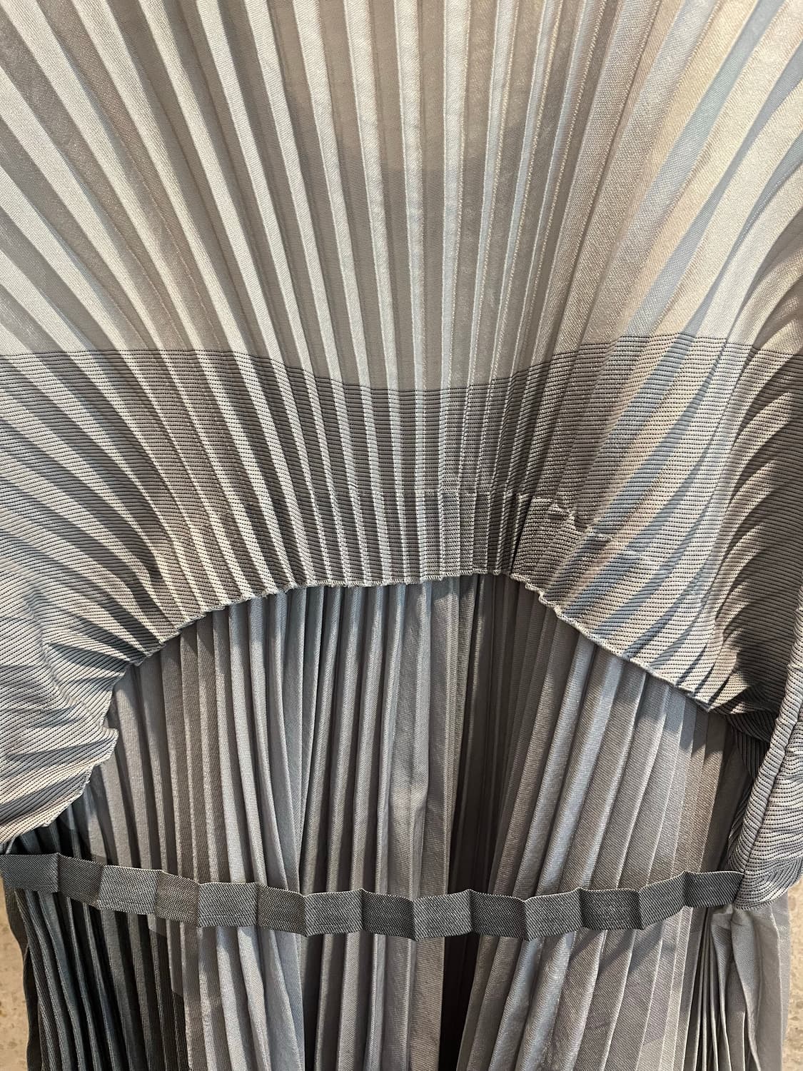 이세이 미야케 플리츠 원피스 회색 Size 2 정품 상품이미지3