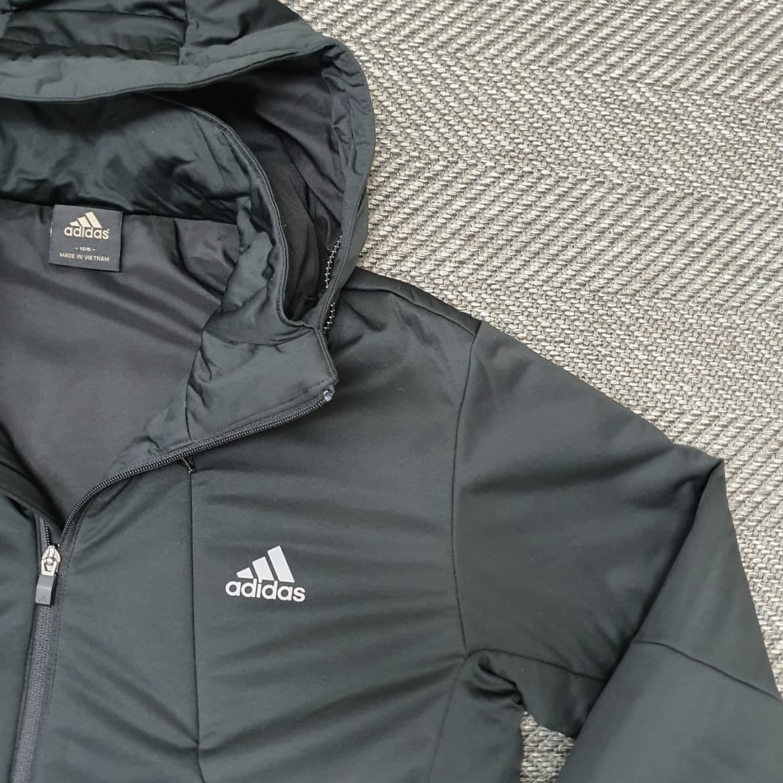 아디다스 결량패딩 자켓 남자105 상품이미지4