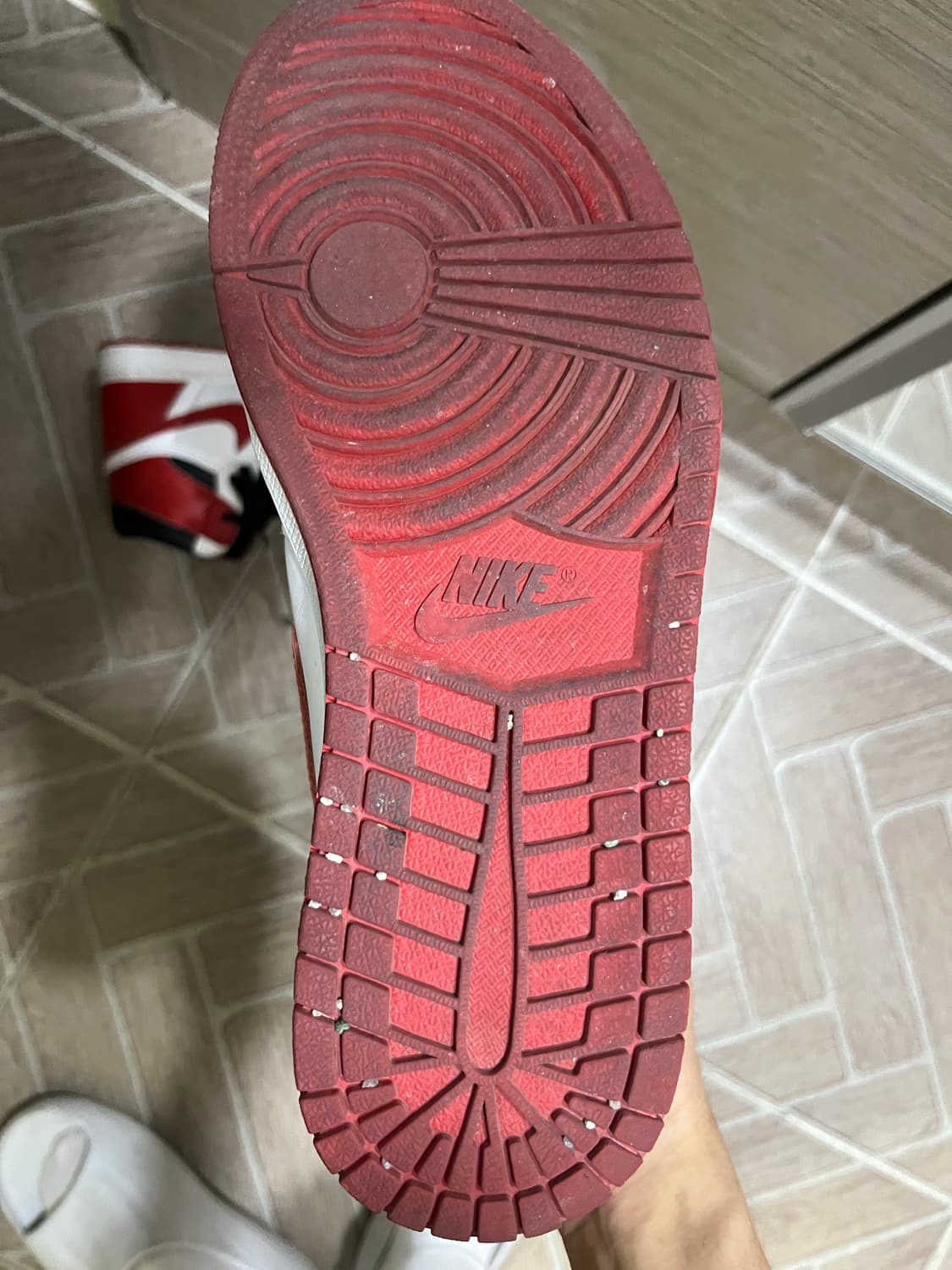 조던1 레트로 하이 헤리티지 OG 상품이미지4