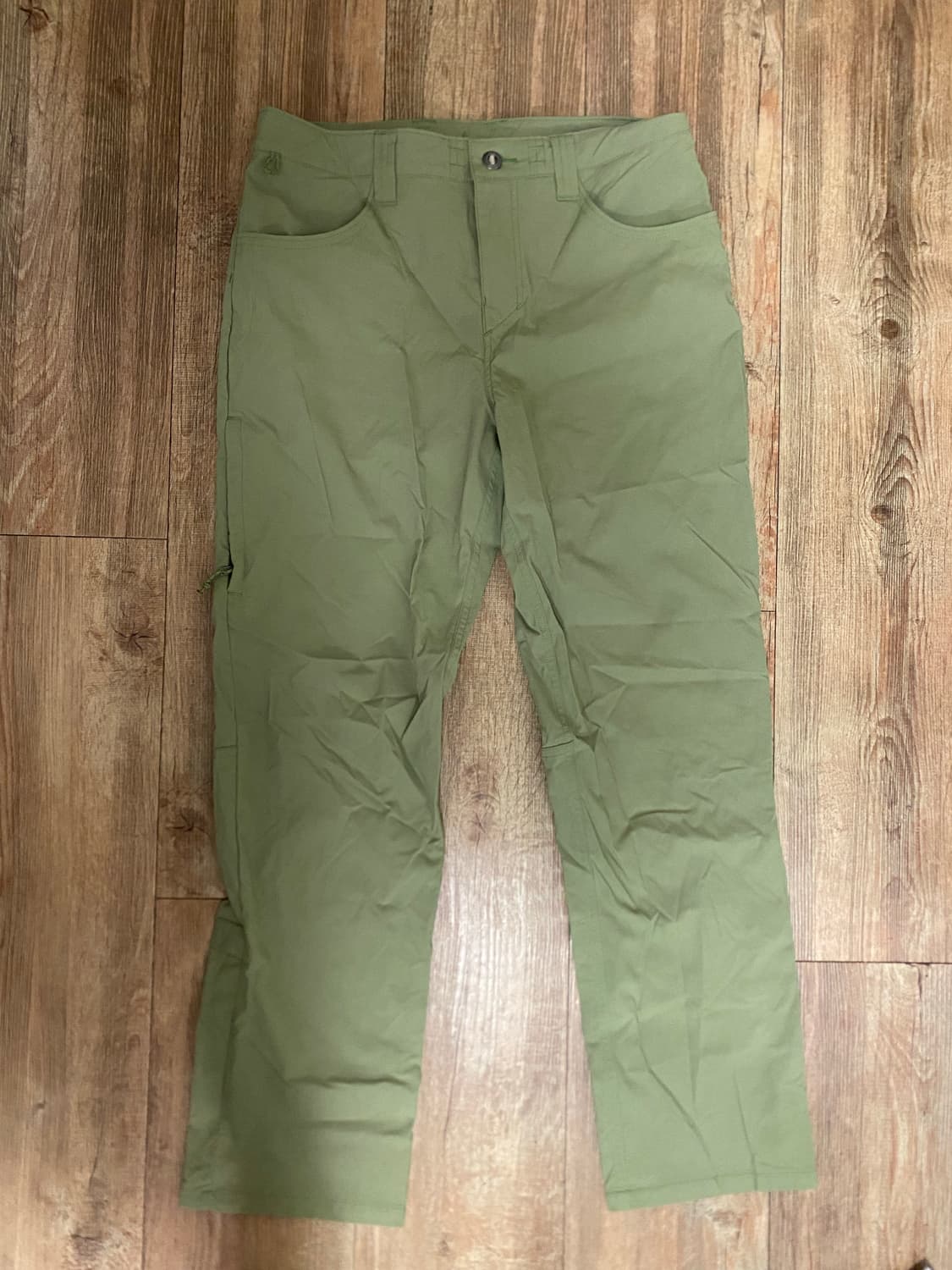 파타고니아 퀸더리 팬츠 새제품 판매합니다. 상품이미지1