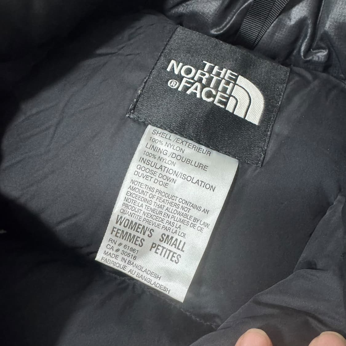 우먼 노스페이스 블랙 중앙로고 눕시 구스다운 패딩 상품이미지4