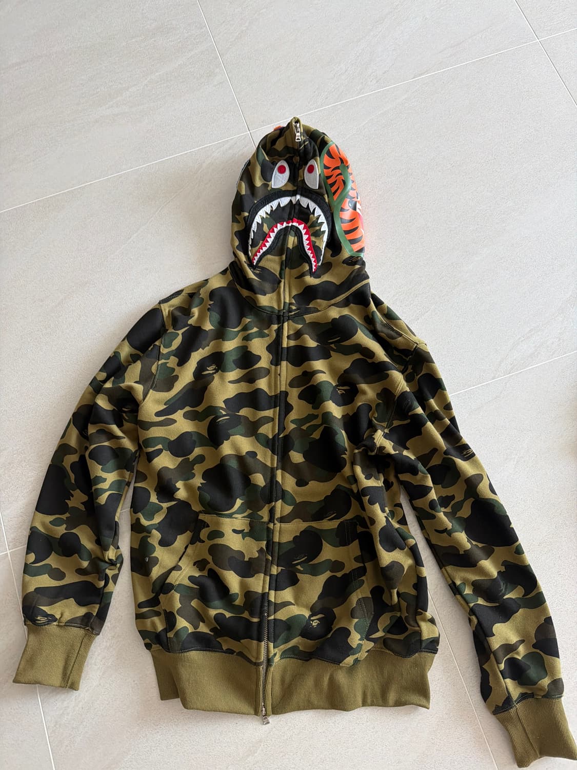 베이프 녹계 L 상품이미지1