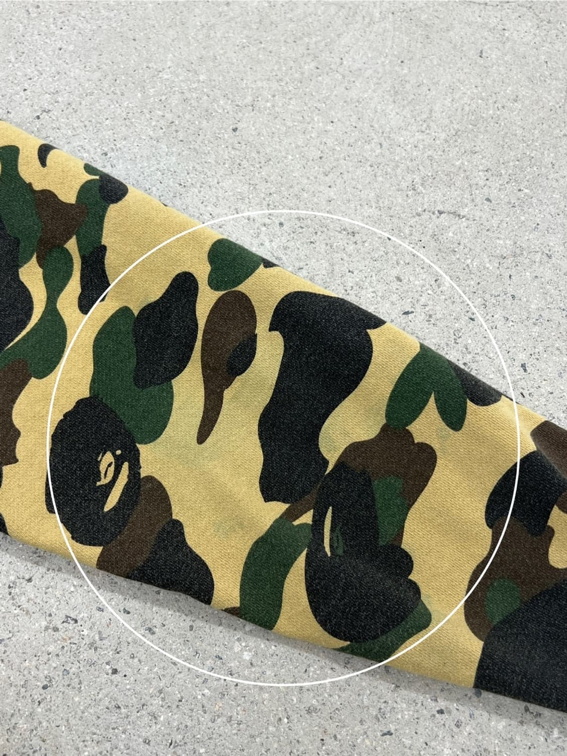 베이프 퍼스트카모 황계 샤크 후드집업 상품이미지9