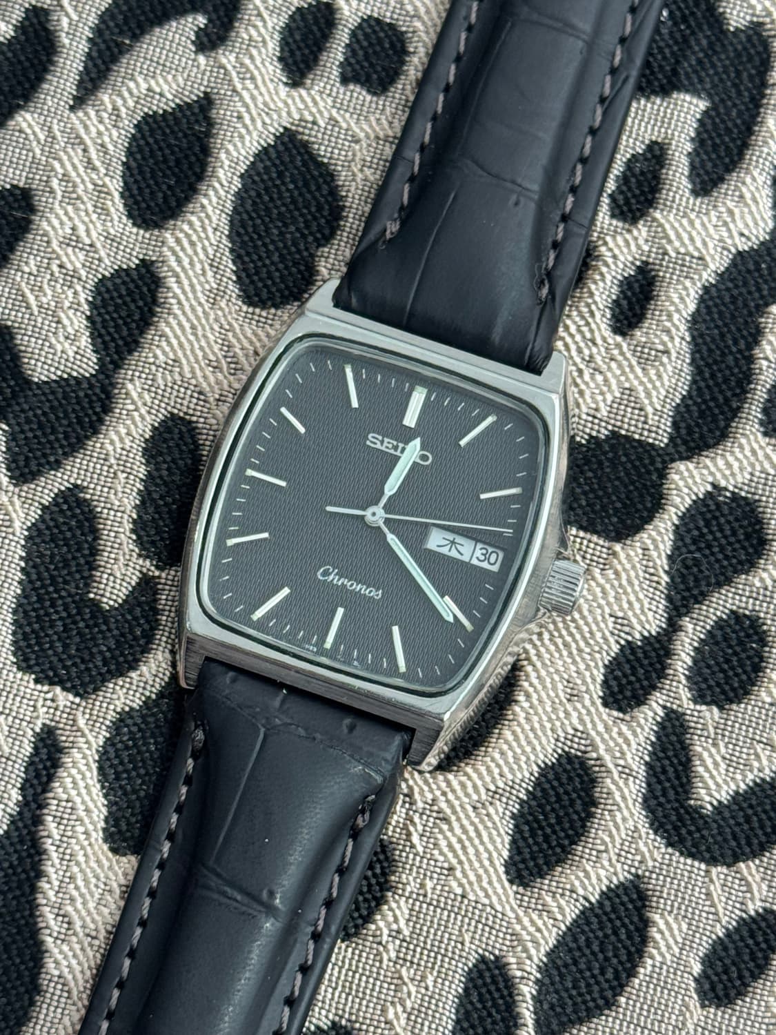 80s 빈티지 세이코 크로노스 스퀘어 상품이미지2
