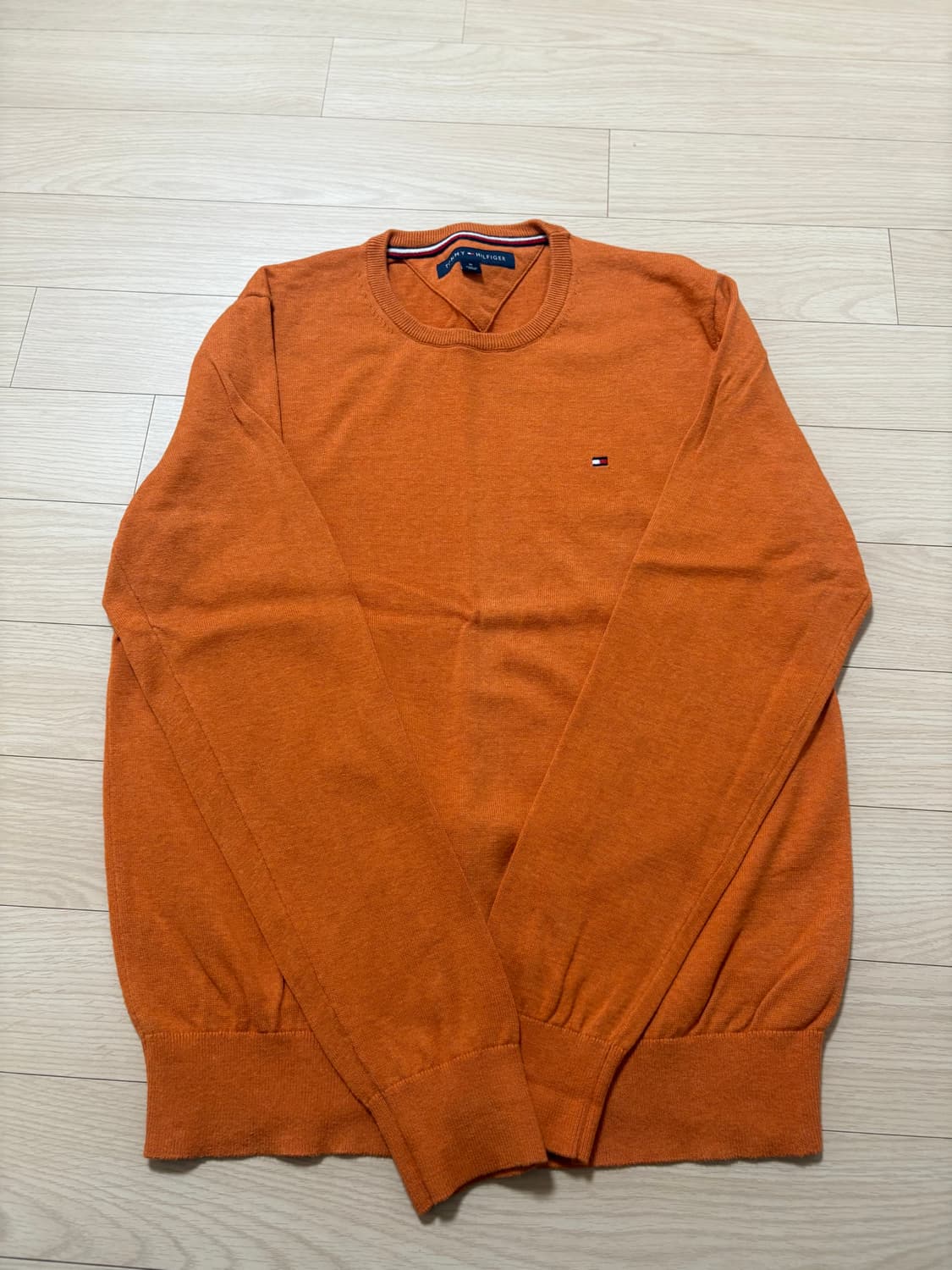 타미 니트 M사이즈 3컬러 판매합니다. 상품이미지6