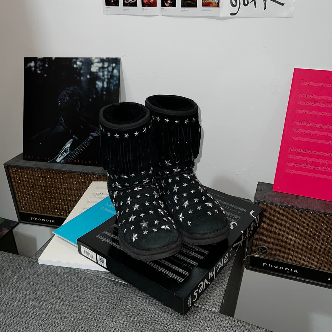 지미추 X 어그 스터드 부츠 블랙 상품이미지1