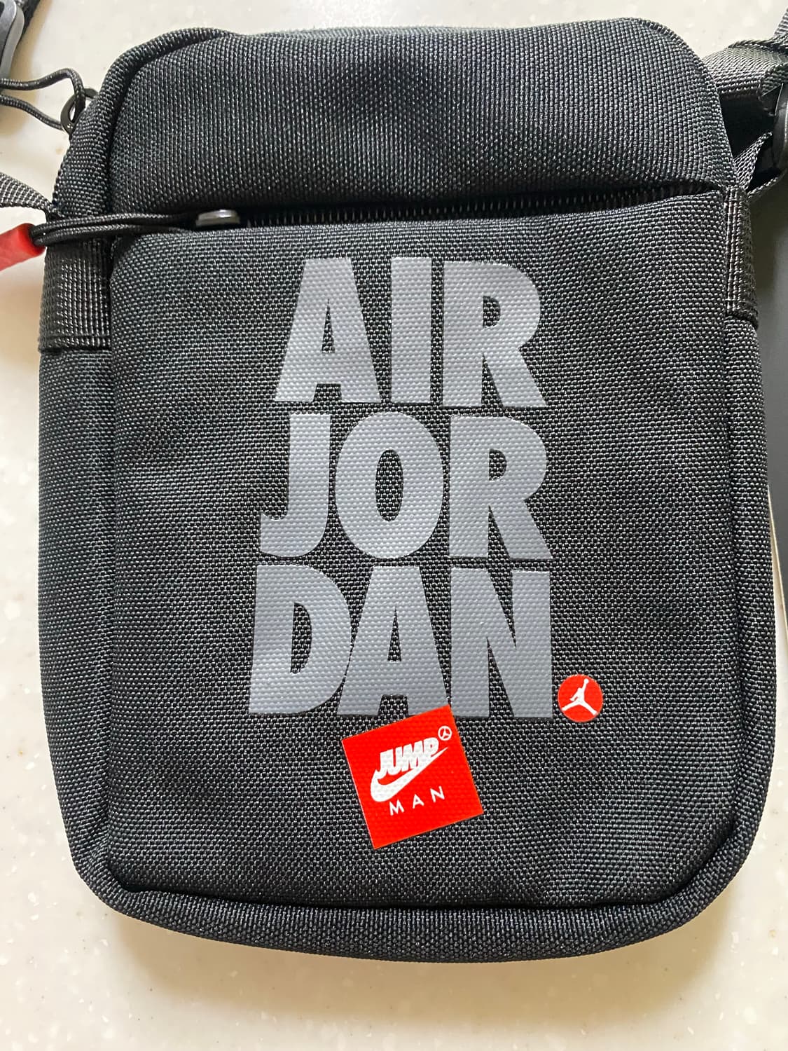 조던 미니 크로스백 상품이미지1