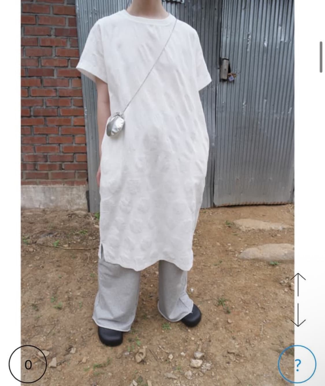 애프터먼데이 도트 텍스쳐 원피스 화이트 새상품 상품이미지3