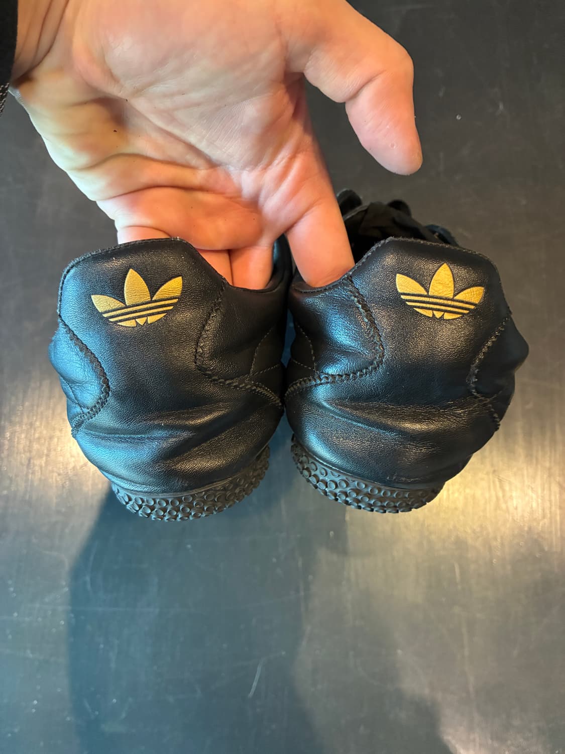 280) 아디다스 타이탄 올블랙 상품이미지4