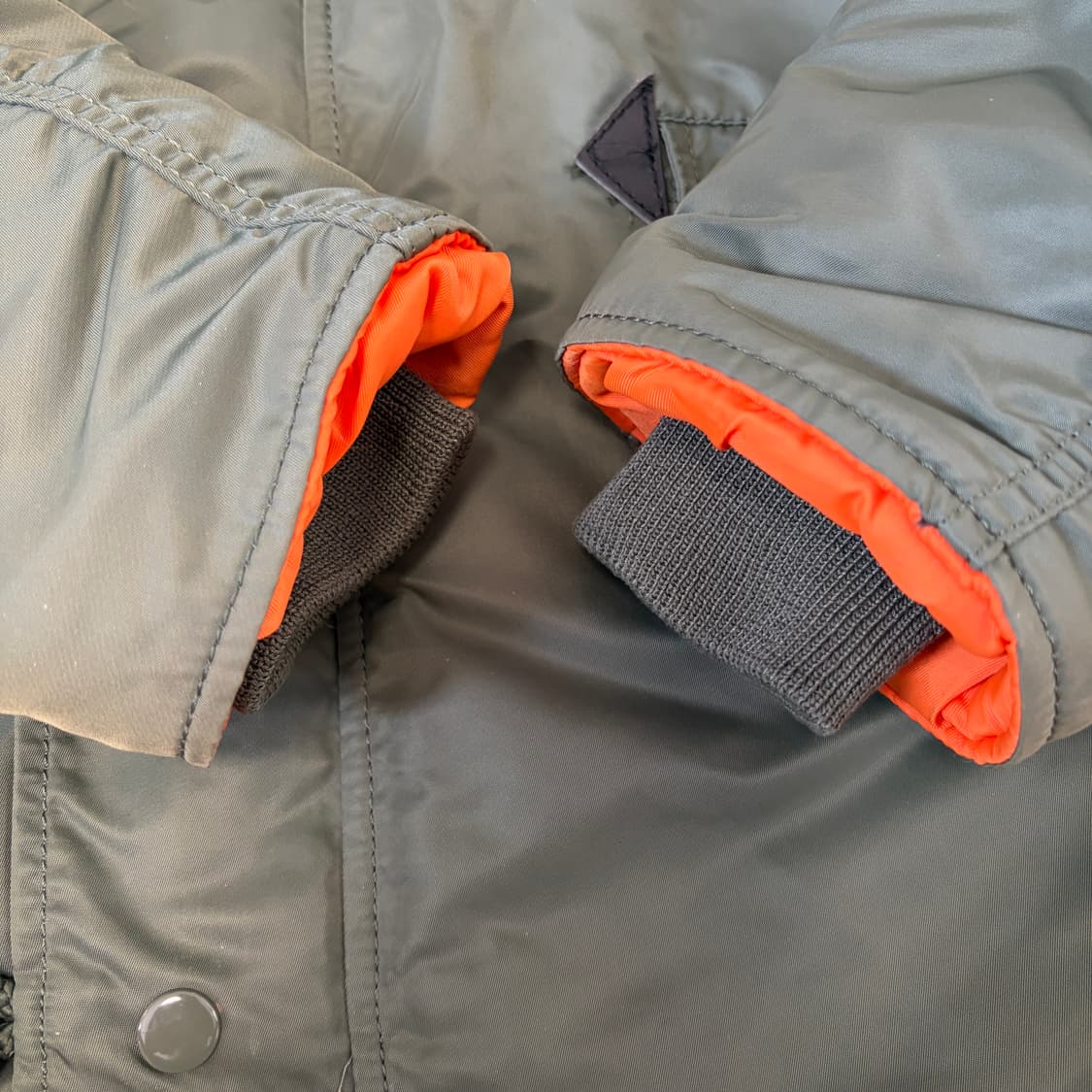 알파 인더스트리 N-3B 파카 올리브  상품이미지5