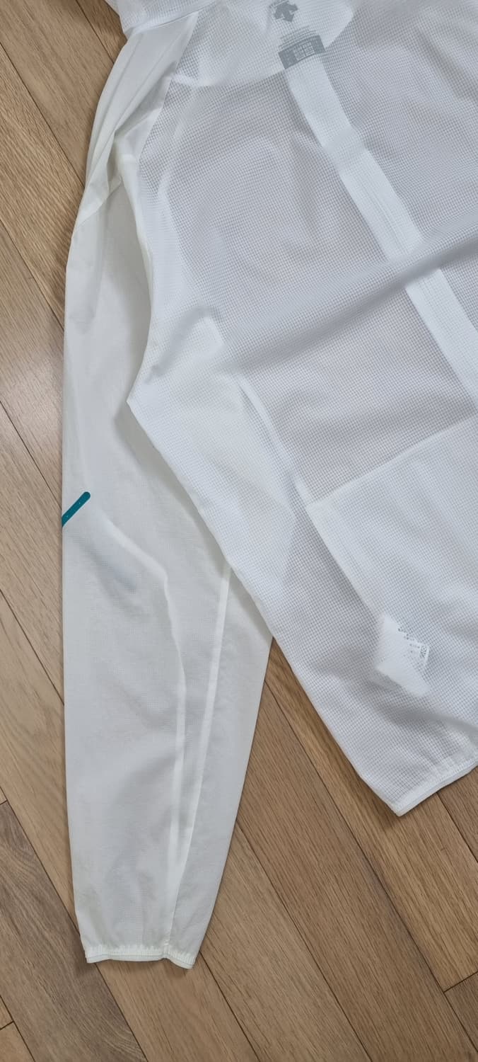 데상트 섬머러닝 경량 에어도트 바람막이 XL _ 남성 상품이미지7