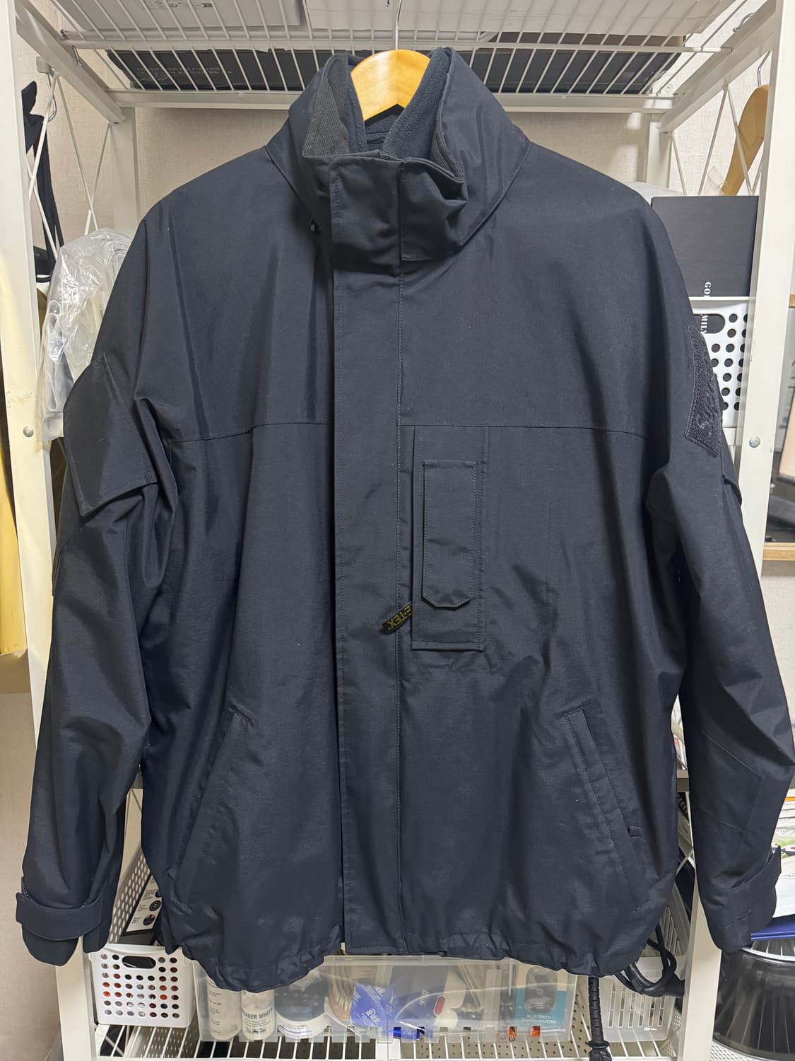 [M] 슈프림 투인원 고어텍스 폴라텍 라이너 자켓 블랙 판매해요 상품이미지1