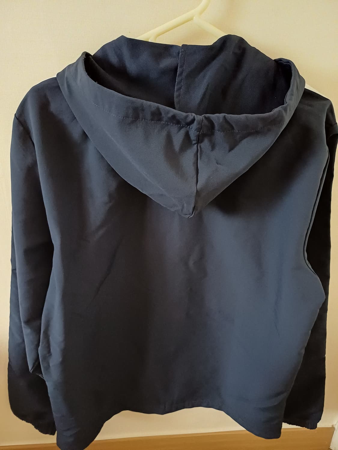 아디다스 스트릿 삼선 바람막이 자켓 상품이미지3