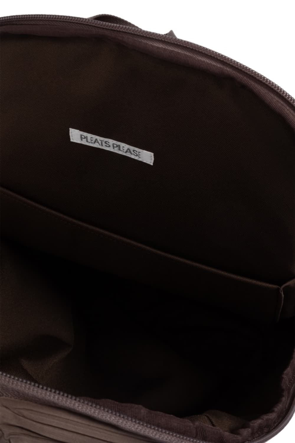 플리츠플리즈 이세이미야케 25fw OVAL 백팩/브라운 상품이미지5