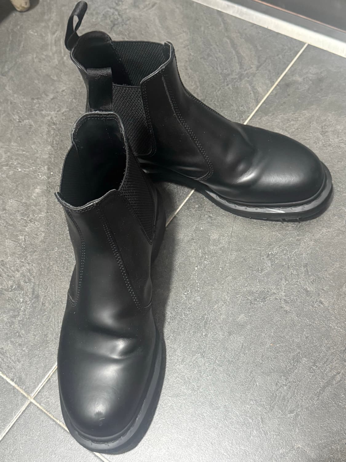 닥터마틴 2976 모노 상품이미지2